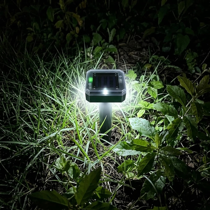 Petzly™ 2026 First-Gen Outdoor Repeller